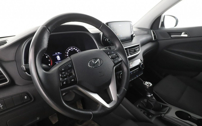 Hyundai Tucson cena 77800 przebieg: 87549, rok produkcji 2018 z Skwierzyna małe 352